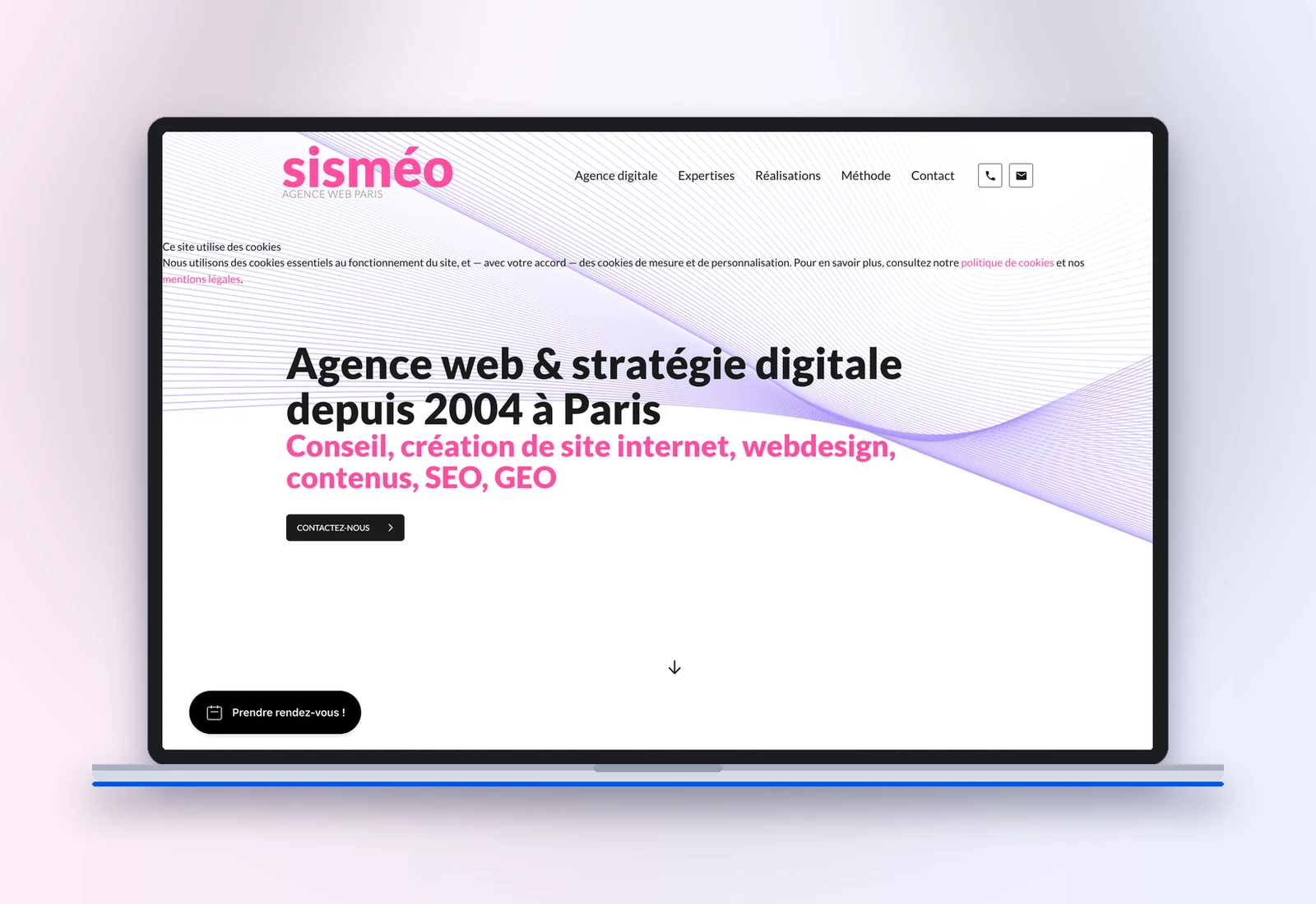 Site de l'agence Sismeo affiché sur un MacBook